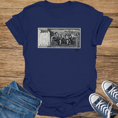 Navy t-shirt with a graphic resembling Algerian 2000 dinar banknote.