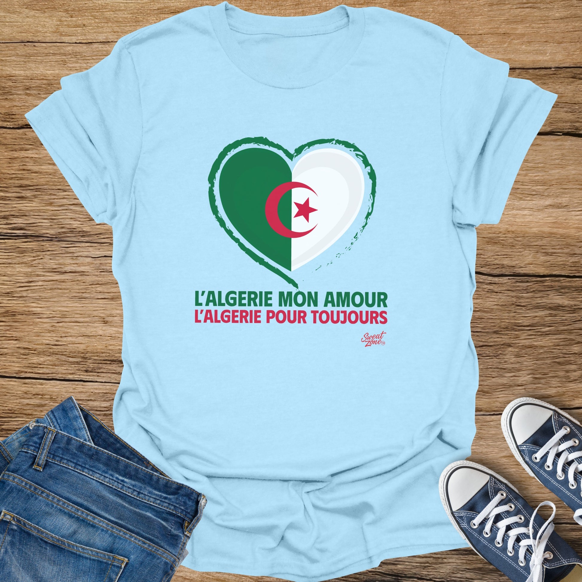 Light blue t-shirt with Algerian flag heart and French text.