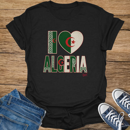 Black t-shirt with "I heart Algeria" graphic featuring the Algerian flag.